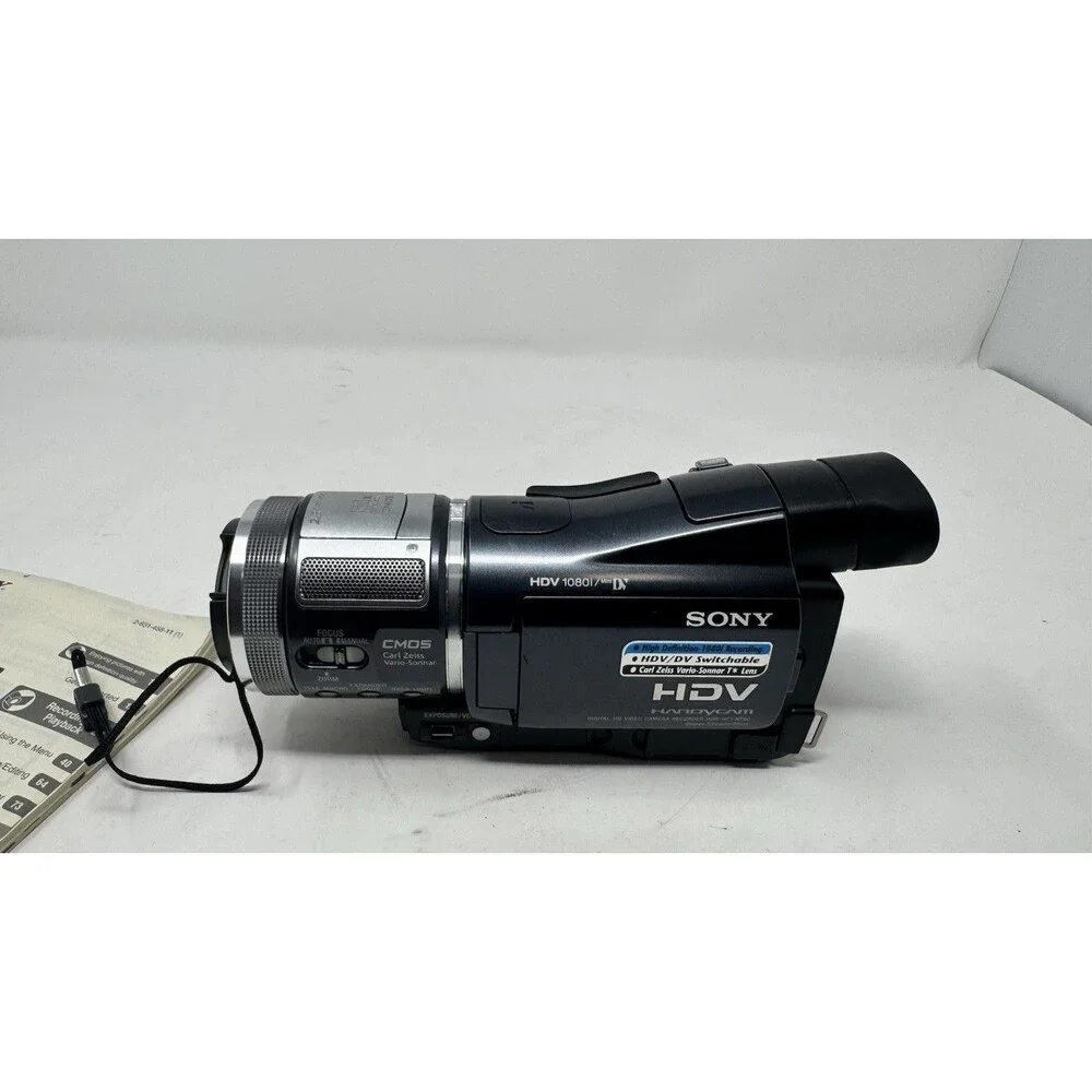 SONY HDR-HC1 1080i Mini DV Handycam HD Camcorder Swiss Vario-Sonnar Lens (P/R)